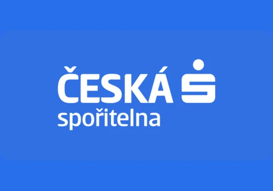 Česká spořitelna: Logo České spořitelny, bílé písmo a ikona S na modrém zaobleném obdélníku.